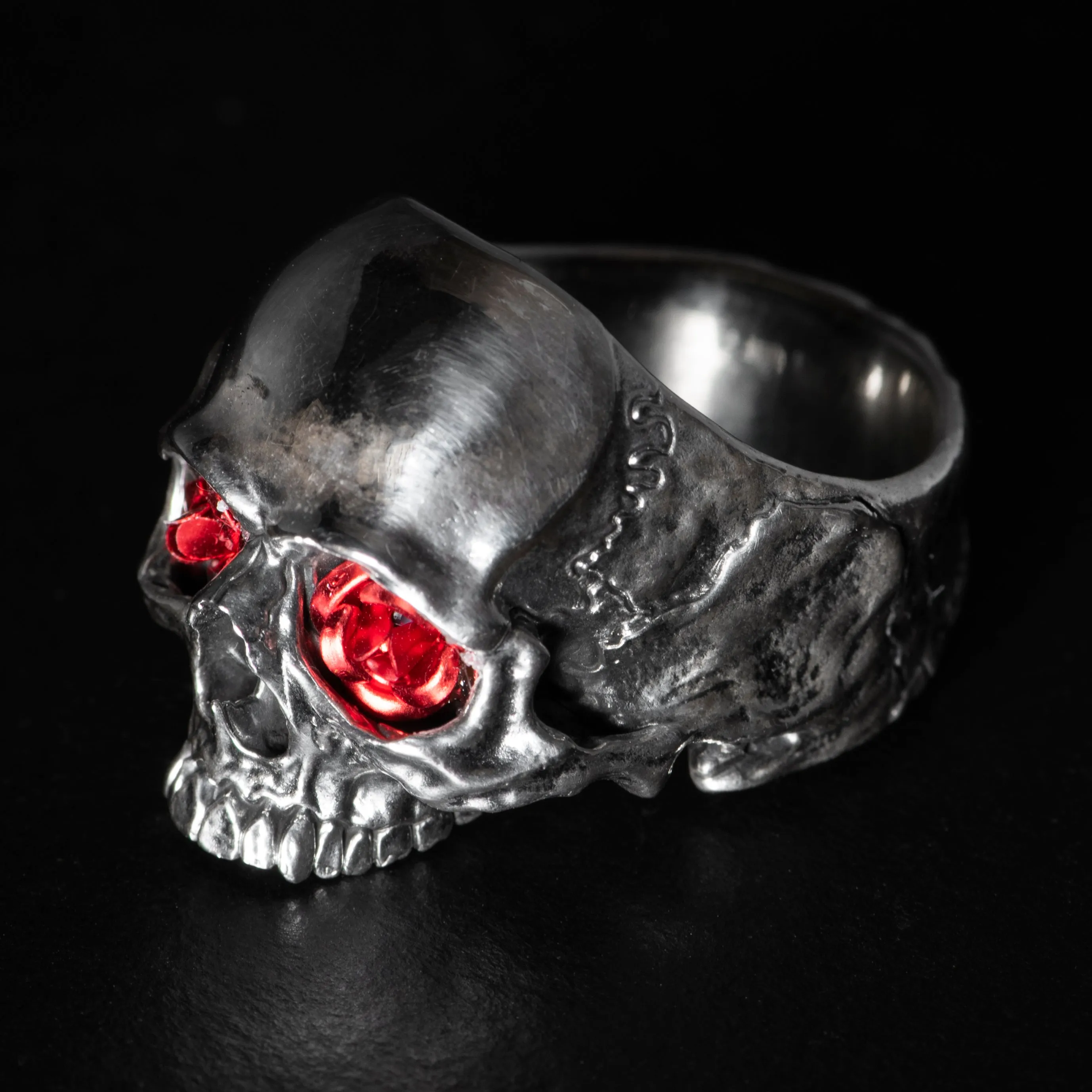 Skull Ring - ANATOMIKA